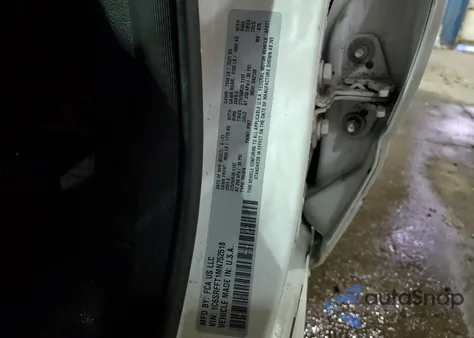 2021 Ram 1500 Big Horn/Lone Star из США, поврежденный, VIN 1C6SRFFT1MN752518